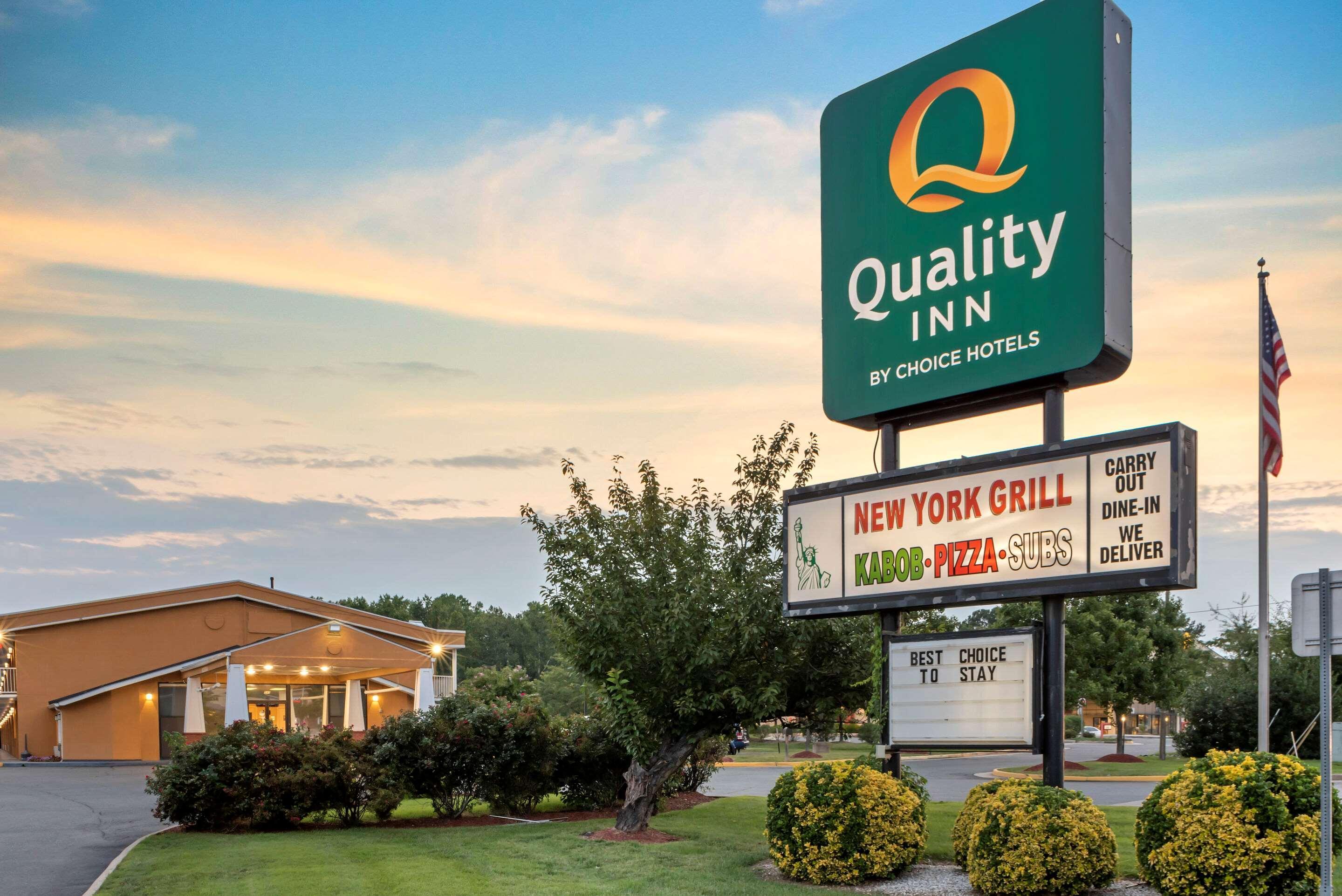Quality Inn Fredericksburg Near Historic Downtown Exterior foto